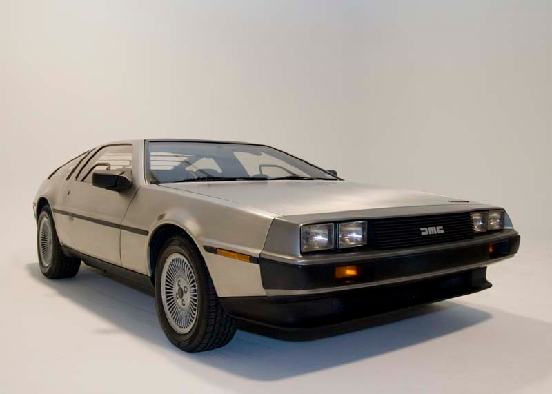 Illustration for article titled DeLorean DMC-12, la (increíble) historia real de un coche fascinante
